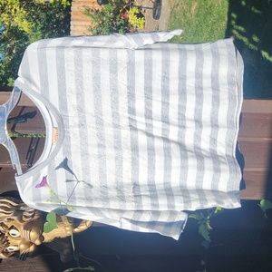 Just a Rumor size Medium blouse